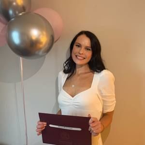 Meet your Posher, Hannah